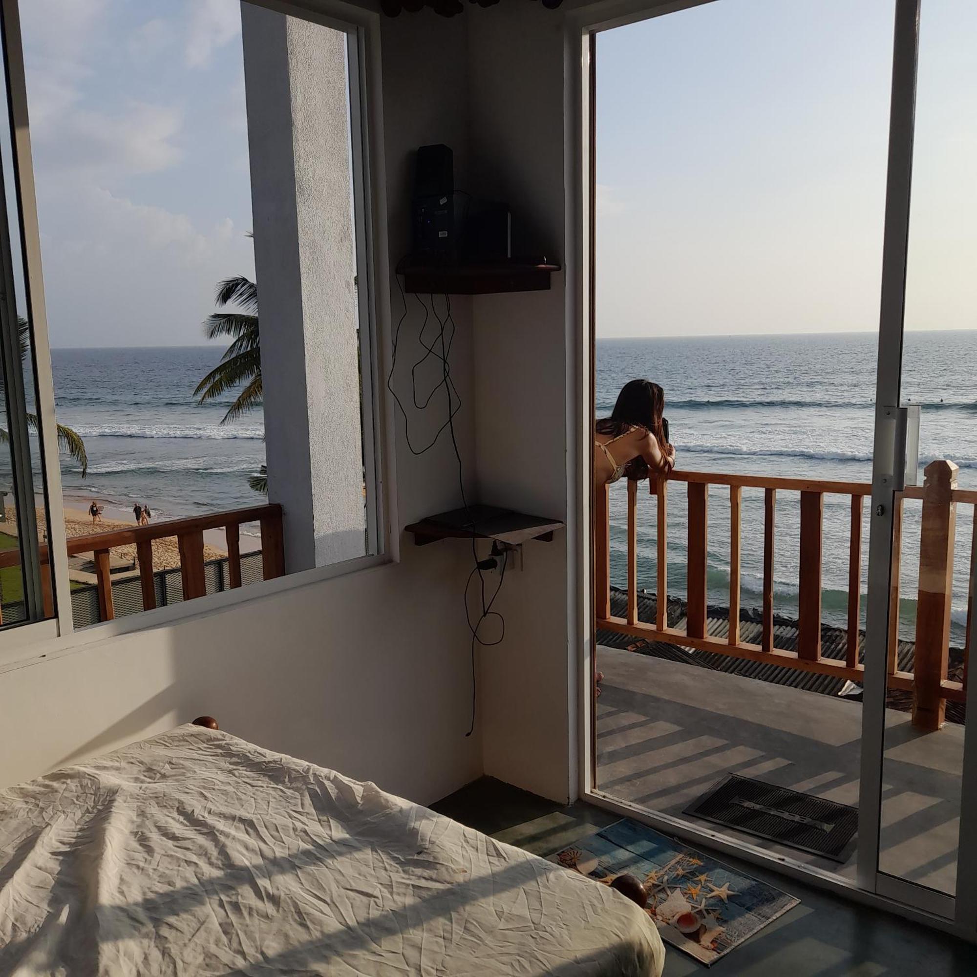 Hotel Remember Hikkaduwa Esterno foto